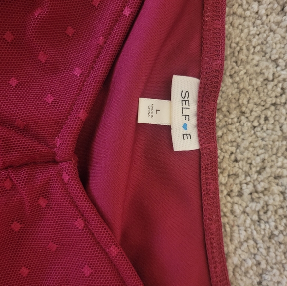 Red crop top - Picture 2 of 2